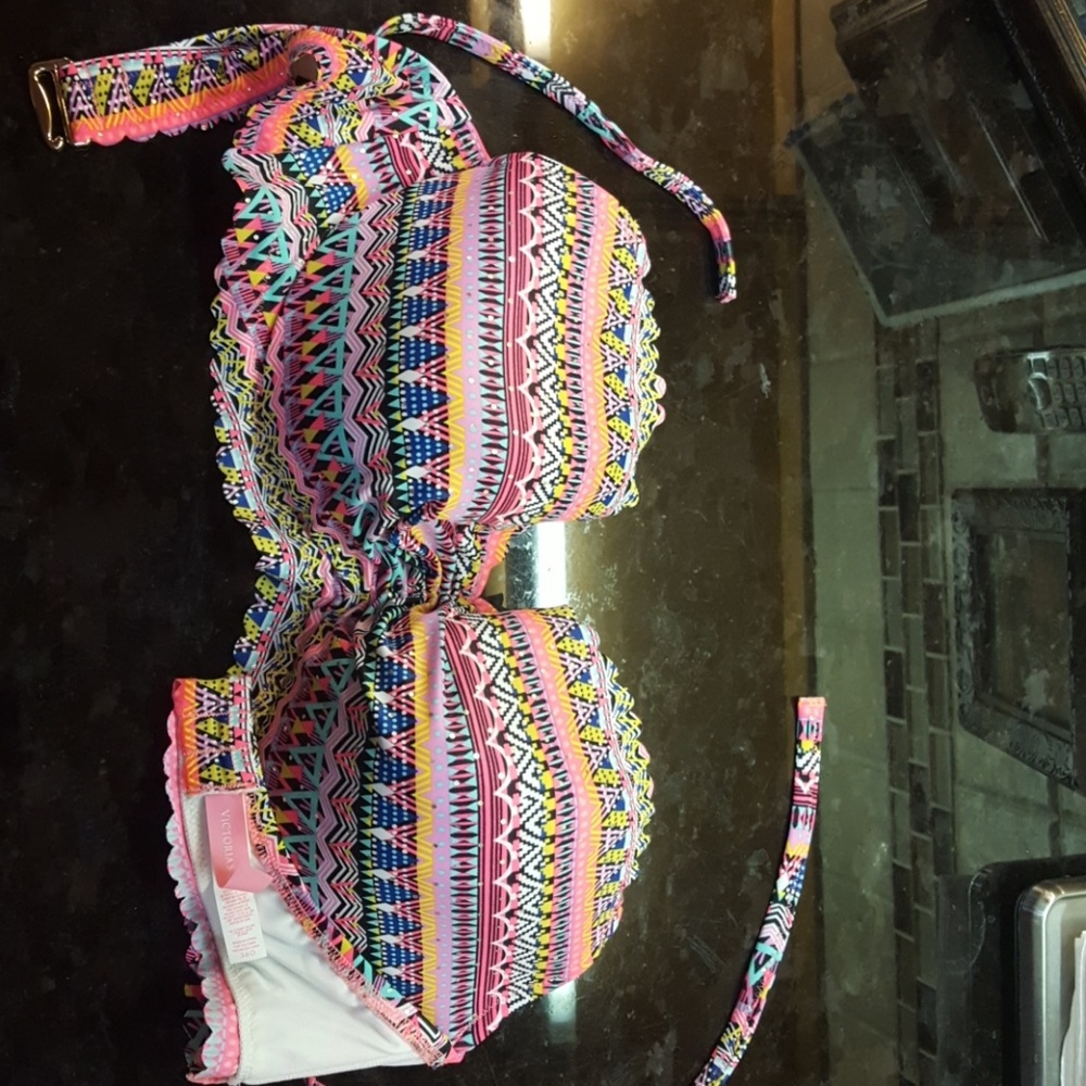 Bathing suit top